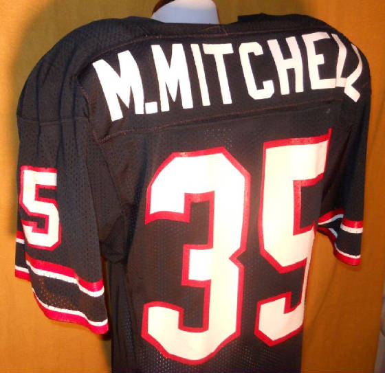 mitchellblackjersey/84mitchellblack06.jpg